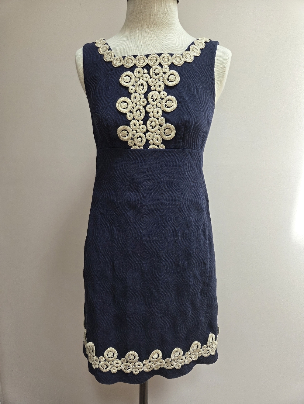 Lilly Pulitzer Adelson Navy & Gold Jacquard Sleeveless Sheath Dress, Size 0